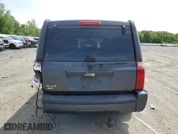 ✅ 2008 Jeep Commander Sport • VIN: 1J8HG48N58C127500 • Lot: 58834495. Listed on Copart with 163,897 mi. Free auction sales archive from the USA and detailed vehicle history report at DreamBid. Image 6.