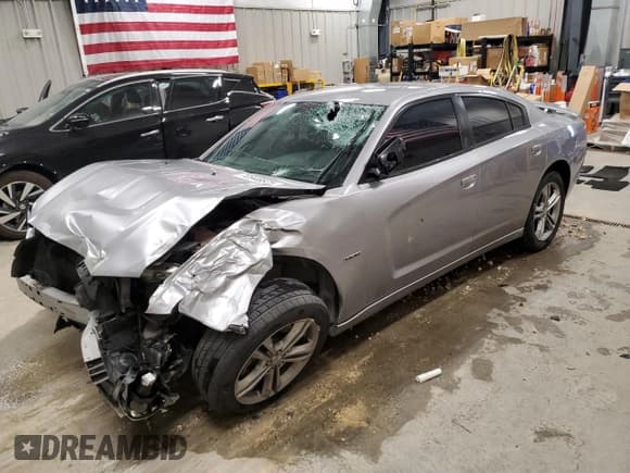 ✅ 2013 Dodge Charger RT Max • VIN: 2C3CDXDT0DH684858 • Lot: 70946625. Listed on Copart with 116,012 mi. Free auction sales archive from the USA and detailed vehicle history report at DreamBid. Image 1.