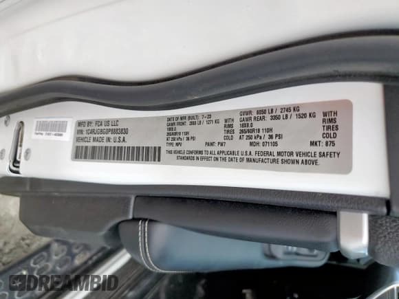 ✅ 2023 Jeep Grand Cherokee Limited • VIN: 1C4RJGBG0P8883830 • Лот: 86801365. Опубликован ранее на Copart с пробегом 45 642 миль. Бесплатный доступ к архиву аукционных продаж из США и подробный отчёт об истории автомобиля на DreamBid. Изображение 13.