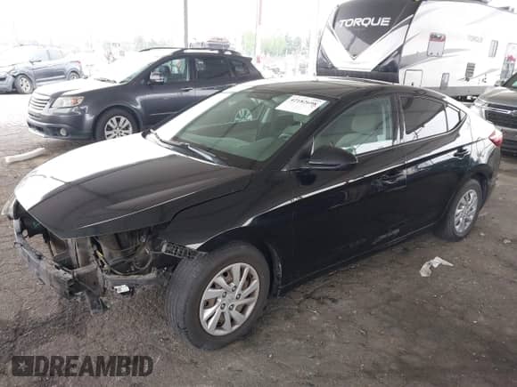 2019 Hyundai Elantra SE z VIN 5NPD74LF2KH487647, wystawiony jako IAAI lot #42182698 z przebiegiem 108 092 mil mil oraz . Historia ofert i sprzedaży dostępna na DreamBid. Obrazek 2.