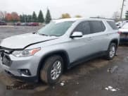 ✅ 2020 Chevrolet Traverse LT Cloth • VIN: 1GNERGKW6LJ150836 • Лот: 40907413. Опубликован ранее на IAAI с пробегом 87 133 миль. Бесплатный доступ к архиву аукционных продаж из США и подробный отчёт об истории автомобиля на DreamBid. Изображение 2.