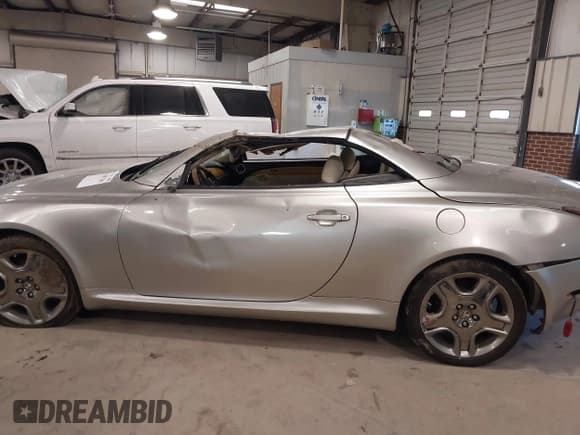 ✅ 2002 Lexus SC 430 • VIN: JTHFN48Y320027045 • Лот: 41681700. Опубликован ранее на IAAI с пробегом 167 108 миль. Бесплатный доступ к архиву аукционных продаж из США и подробный отчёт об истории автомобиля на DreamBid. Изображение 14.