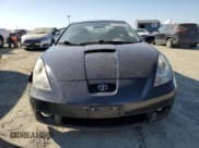 ✅ 2000 Toyota Celica GT • VIN: JTDDR32T9Y0006178 • Lot: 72778644. Wystawiony na Copart z przebiegiem 216 761 mil. Bezpłatny archiwum sprzedaży aukcyjnych z USA i szczegółowy raport historii pojazdu na DreamBid. Zdjęcie 5.