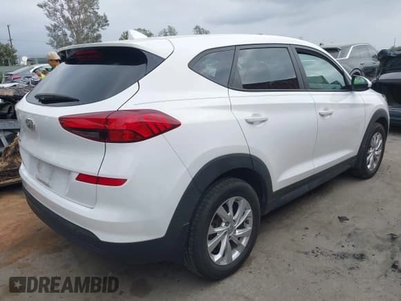 ✅ 2021 Hyundai Tucson SE • VIN: KM8J23A40MU286248 • Lot: 43329243. Wystawiony na IAAI z przebiegiem 55 481 mil. Bezpłatny archiwum sprzedaży aukcyjnych z USA i szczegółowy raport historii pojazdu na DreamBid. Zdjęcie 4.