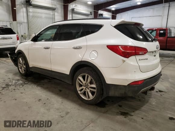 ✅ 2015 Hyundai Santa Fe • VIN: 5XYZWDLA9FG247246 • Лот: 67887992. Опубликован ранее на Copart с пробегом 143 659 миль. Бесплатный доступ к архиву аукционных продаж из США и подробный отчёт об истории автомобиля на DreamBid. Изображение 2.