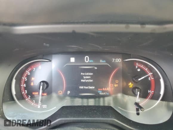 ✅ 2023 Toyota RAV4 LE • VIN: 2T3H1RFV8PC229122 • Lot: 49547895. Wystawiony na Copart z przebiegiem 46 647 mil. Bezpłatny archiwum sprzedaży aukcyjnych z USA i szczegółowy raport historii pojazdu na DreamBid. Zdjęcie 9.