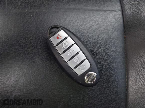 ✅ 2013 Nissan Pathfinder SL • VIN: 5N1AR2MM5DC644130 • Lot: 42884878. Listed on IAAI with 199,069 mi. Free auction sales archive from the USA and detailed vehicle history report at DreamBid. Image 11.