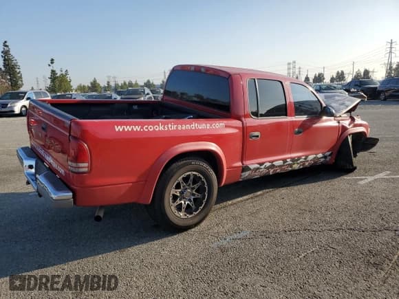 ✅ 2004 Dodge Dakota SLT • VIN: 1D7HL48N24S750470 • Lot: 46622465. Wystawiony na Copart z przebiegiem 228 183 mil. Bezpłatny archiwum sprzedaży aukcyjnych z USA i szczegółowy raport historii pojazdu na DreamBid. Zdjęcie 3.