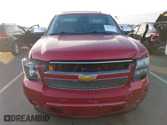 ✅ 2012 Chevrolet Tahoe LTZ • VIN: 1GNSKCE04CR318322 • Lot: 43802236. Listed on IAAI with 120,700 mi. Free auction sales archive from the USA and detailed vehicle history report at DreamBid. Image 12.