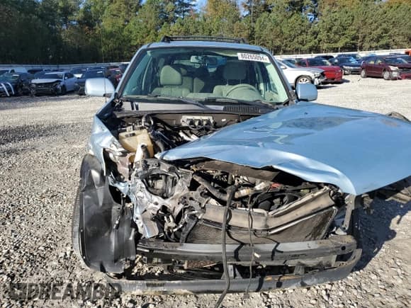 ✅ 2008 Mercury Mariner • VIN: 4M2CU29H88KJ27269 • Лот: 80265094. Опубликован ранее на Copart с пробегом 161 033 миль. Бесплатный доступ к архиву аукционных продаж из США и подробный отчёт об истории автомобиля на DreamBid. Изображение 5.