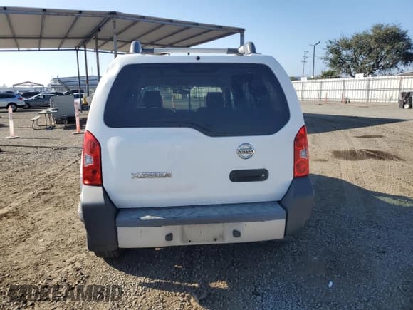 ✅ 2011 Nissan Xterra S • VIN: 5N1AN0NW9BC522318 • Lot: 91614265. Wystawiony na Copart z przebiegiem 200 025 mil. Bezpłatny archiwum sprzedaży aukcyjnych z USA i szczegółowy raport historii pojazdu na DreamBid. Zdjęcie 6.