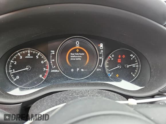 ✅ 2022 Mazda CX-30 S Preferred • VIN: 3MVDMBCL5NM422470 • Лот: 82083615. Опубликован ранее на Copart с пробегом 24 506 миль. Бесплатный доступ к архиву аукционных продаж из США и подробный отчёт об истории автомобиля на DreamBid. Изображение 9.