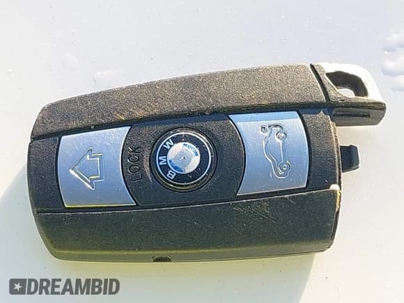 ✅ 2007 BMW 3 Series 335i • VIN: WBAWB73527PV83013 • Lot: 43576728. Listed on IAAI with Not provided. Free auction sales archive from the USA and detailed vehicle history report at DreamBid. Image 11.