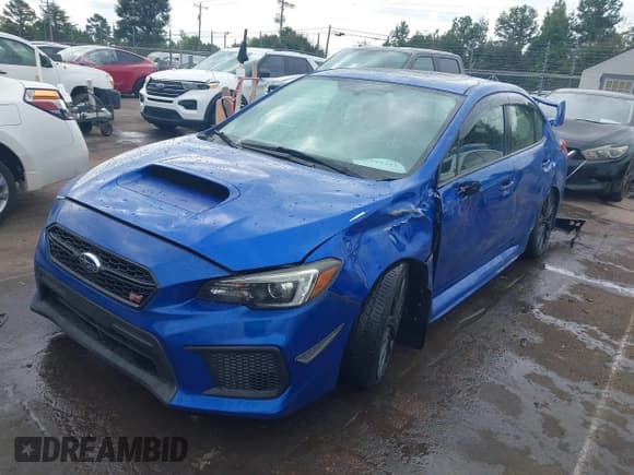 ✅ 2018 Subaru WRX STI Limited • VIN: JF1VA2T65J9807504 • Лот: 43399221. Опубликован ранее на IAAI с пробегом 69 236 миль. Бесплатный доступ к архиву аукционных продаж из США и подробный отчёт об истории автомобиля на DreamBid. Изображение 2.