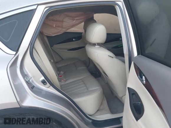 ✅ 2010 Infiniti EX Journey • VIN: JN1AJ0HP2AM703177 • Lot: 41892114. Wystawiony na IAAI z przebiegiem 156 997 mil. Bezpłatny archiwum sprzedaży aukcyjnych z USA i szczegółowy raport historii pojazdu na DreamBid. Zdjęcie 8.