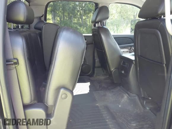 ✅ 2011 Chevrolet Silverado 2500HD LTZ • VIN: 1GC1KYC85BF244161 • Лот: 43058557. Опубликован ранее на IAAI с пробегом 261 546 миль. Бесплатный доступ к архиву аукционных продаж из США и подробный отчёт об истории автомобиля на DreamBid. Изображение 8.