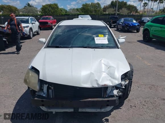 ✅ 2012 Mitsubishi Galant FE • VIN: 4A32B2FF8CE016851 • Lot: 41892949. Listed on IAAI with 120,615 mi. Free auction sales archive from the USA and detailed vehicle history report at DreamBid. Image 13.