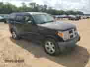 2007 Dodge Nitro SXT with VIN 1D8GT28K87W689785, listed as a Copart auction lot 57440304 with 171,738 mi miles and Salvage title. Bid and sale history available at DreamBid. Image 4.