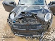 ✅ 2022 MINI Hardtop Cooper S • VIN: WMW53DH05N2P63360 • Lot: 61987265. Listed on Copart with 38,903 mi. Free auction sales archive from the USA and detailed vehicle history report at DreamBid. Image 11.