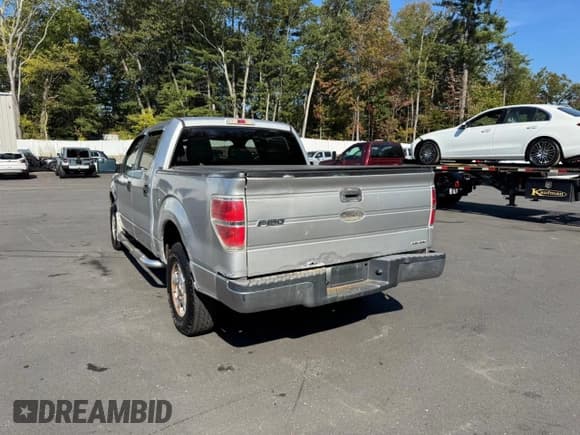 ✅ 2011 Ford F-150 XL • VIN: 1FTFW1EF0BKD22060 • Lot: 85865685. Listed on Copart with 156,985 mi. Free auction sales archive from the USA and detailed vehicle history report at DreamBid. Image 2.