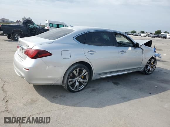 ✅ 2015 Infiniti Q70 • VIN: JN1BY1PR5FM832000 • Лот: 56699885. Опубликован ранее на Copart с пробегом Не указан. Бесплатный доступ к архиву аукционных продаж из США и подробный отчёт об истории автомобиля на DreamBid. Изображение 3.