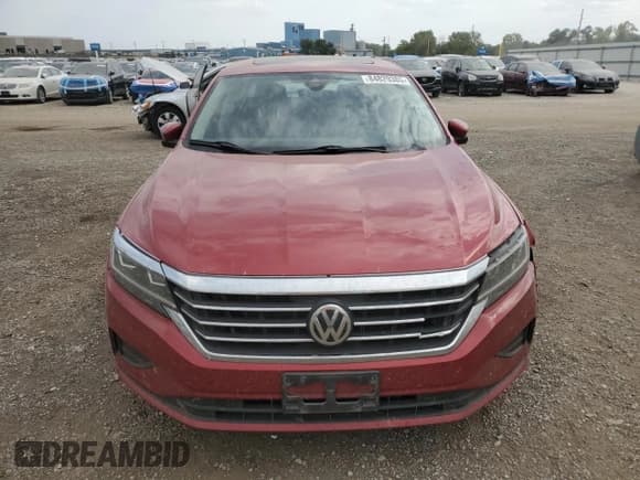 ✅ 2020 Volkswagen Passat SEL • VIN: 1VWCA7A38LC017639 • Lot: 84829385. Listed on Copart with 175,333 mi. Free auction sales archive from the USA and detailed vehicle history report at DreamBid. Image 5.