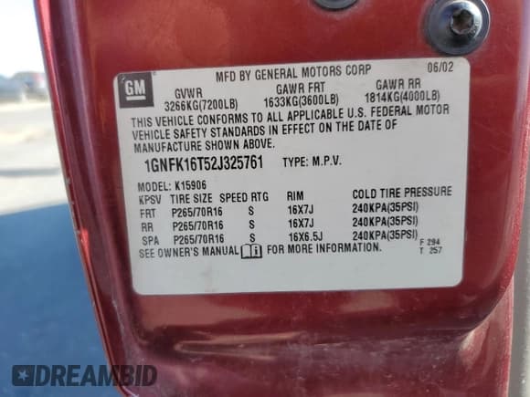 ✅ 2002 Chevrolet Suburban LT • VIN: 1GNFK16T52J325761 • Лот: 60925735. Опубликован ранее на Copart с пробегом 262 513 миль. Бесплатный доступ к архиву аукционных продаж из США и подробный отчёт об истории автомобиля на DreamBid. Изображение 13.