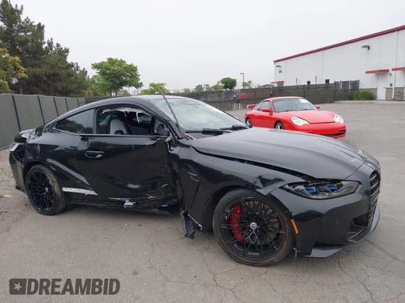 ✅ 2023 BMW M4 Competition xDrive • VIN: WBS43AZ07PCM99351 • Lot: 42643656. Listed on IAAI with 9,699 mi. Free auction sales archive from the USA and detailed vehicle history report at DreamBid. Image 6.