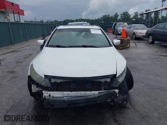 ✅ 2011 Honda Accord EX-L • VIN: 1HGCS2B80BA005106 • Лот: 42669655. Опубликован ранее на IAAI с пробегом 171 904 миль. Бесплатный доступ к архиву аукционных продаж из США и подробный отчёт об истории автомобиля на DreamBid. Изображение 13.