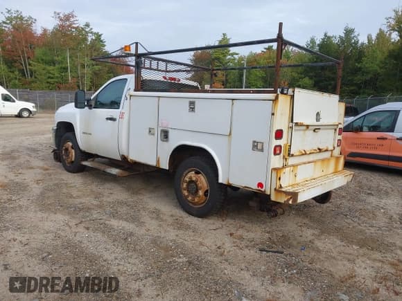 ✅ 2012 Chevrolet Silverado 2500HD Work Truck • VIN: 1GB0KVCG7CZ160946 • Лот: 43201905. Опубликован ранее на IAAI с пробегом 284 358 миль. Бесплатный доступ к архиву аукционных продаж из США и подробный отчёт об истории автомобиля на DreamBid. Изображение 3.