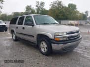 ✅ 2005 Chevrolet Suburban LT • VIN: 3GNEC16Z15G187297 • Lot: 43233216. Listed on IAAI with 268,376 mi. Free auction sales archive from the USA and detailed vehicle history report at DreamBid. Image 1.