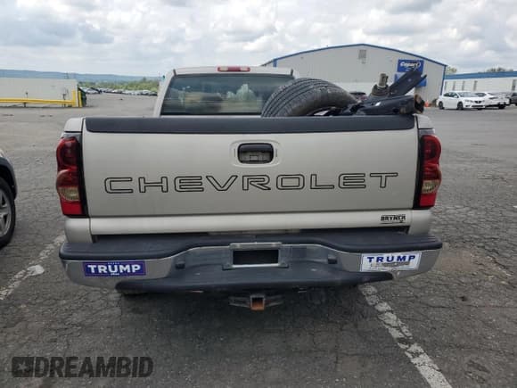 ✅ 2005 Chevrolet Silverado 1500 Work Truck • VIN: 1GCEK14XX5Z213487 • Lot: 74042194. Listed on Copart with Not provided. Free auction sales archive from the USA and detailed vehicle history report at DreamBid. Image 6.