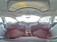 ✅ 2018 Volkswagen Passat SE • VIN: 1VWBA7A33JC040951 • Лот: 81766815. Опубликован ранее на Copart с пробегом 73 701 миль. Бесплатный доступ к архиву аукционных продаж из США и подробный отчёт об истории автомобиля на DreamBid. Изображение 14.