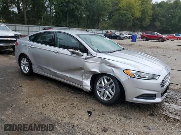 ✅ 2015 Ford Fusion SE • VIN: 1FA6P0H77F5118071 • Lot: 85257545. Listed on Copart with 160,687 mi. Free auction sales archive from the USA and detailed vehicle history report at DreamBid. Image 4.