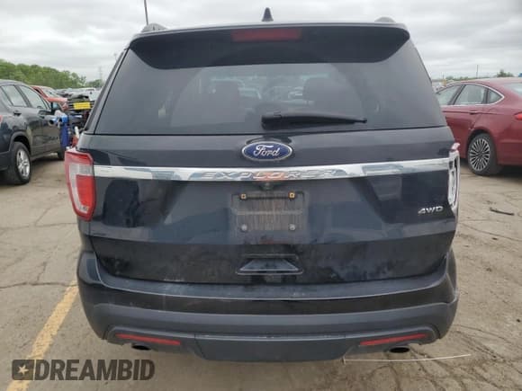 ✅ 2017 Ford Explorer • VIN: 1FM5K8B89HGA92905 • Lot: 58726125. Wystawiony na Copart z przebiegiem 110 116 mil. Bezpłatny archiwum sprzedaży aukcyjnych z USA i szczegółowy raport historii pojazdu na DreamBid. Zdjęcie 6.