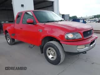✅ 1998 Ford F-150 XL • VIN: 1FTZX08WXWKC09271 • Lot: 42925322. Listed on IAAI with 225,929 mi. Free auction sales archive from the USA and detailed vehicle history report at DreamBid. Image 1.