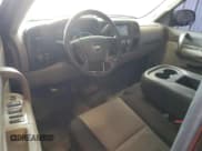 ✅ 2009 Chevrolet Silverado 1500 Work Truck • VIN: 1GCEC19029Z172741 • Lot: 60071215. Wystawiony na Copart z przebiegiem 158 732 mil. Bezpłatny archiwum sprzedaży aukcyjnych z USA i szczegółowy raport historii pojazdu na DreamBid. Zdjęcie 8.