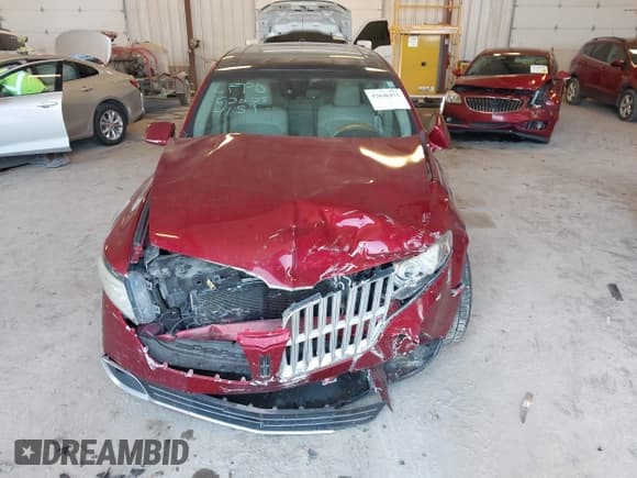 ✅ 2012 Lincoln MKT EcoBoost • VIN: 2LMHJ5AT6CBL54159 • Лот: 42646472. Опубликован ранее на IAAI с пробегом 120 930 миль. Бесплатный доступ к архиву аукционных продаж из США и подробный отчёт об истории автомобиля на DreamBid. Изображение 12.