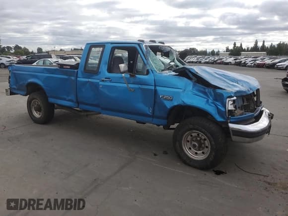 ✅ 1995 Ford F-250 • VIN: 1FTHX26F6SKB52006 • Lot: 69802024. Listed on Copart with Not provided. Free auction sales archive from the USA and detailed vehicle history report at DreamBid. Image 4.
