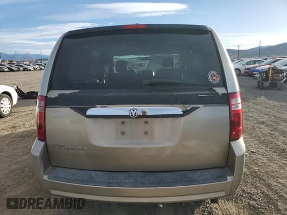 ✅ 2008 Dodge Grand Caravan SXT • VIN: 1D8HN54P48B170761 • Лот: 92248085. Опубликован ранее на Copart с пробегом 161 579 миль. Бесплатный доступ к архиву аукционных продаж из США и подробный отчёт об истории автомобиля на DreamBid. Изображение 6.