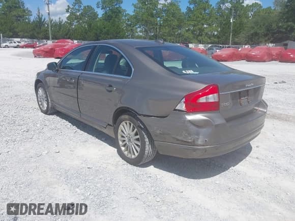 ✅ 2008 Volvo S80 3.2L • VIN: YV1AS982781054937 • Лот: 42710390. Опубликован ранее на IAAI с пробегом 113 370 миль. Бесплатный доступ к архиву аукционных продаж из США и подробный отчёт об истории автомобиля на DreamBid. Изображение 3.