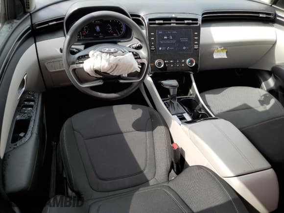 ✅ 2023 Hyundai Tucson SE • VIN: 5NMJACAE0PH283040 • Lot: 63897414. Wystawiony na Copart z przebiegiem 33 263 mil. Bezpłatny archiwum sprzedaży aukcyjnych z USA i szczegółowy raport historii pojazdu na DreamBid. Zdjęcie 8.