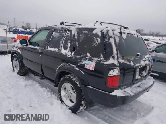 ✅ 2001 Infiniti QX4 Luxury • VIN: JNRDR09Y11W219807 • Лот: 43819596. Опубликован ранее на IAAI с пробегом 219 528 миль. Бесплатный доступ к архиву аукционных продаж из США и подробный отчёт об истории автомобиля на DreamBid. Изображение 3.