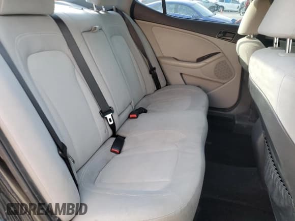 ✅ 2014 Kia Optima LX • VIN: 5XXGM4A76EG304106 • Lot: 93311535. Listed on Copart with 232,879 mi. Free auction sales archive from the USA and detailed vehicle history report at DreamBid. Image 10.