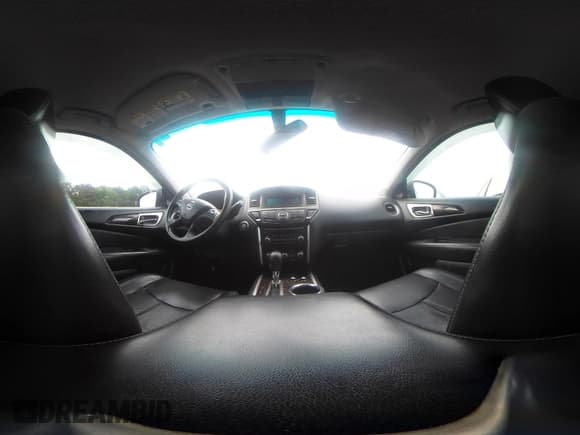 ✅ 2014 Nissan Pathfinder Platinum • VIN: 5N1AR2MM1EC617461 • Lot: 42738410. Wystawiony na IAAI z przebiegiem 173 236 mil. Bezpłatny archiwum sprzedaży aukcyjnych z USA i szczegółowy raport historii pojazdu na DreamBid. Zdjęcie 18.