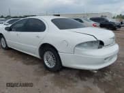 ✅ 2004 Chrysler Concorde LX • VIN: 2C3HD46R24H682275 • Lot: 42595032. Wystawiony na IAAI z przebiegiem 76 551 mil. Bezpłatny archiwum sprzedaży aukcyjnych z USA i szczegółowy raport historii pojazdu na DreamBid. Zdjęcie 3.