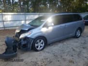✅ 2014 Toyota Sienna LE • VIN: 5TDKK3DC9ES481766 • Lot: 82412895. Listed on Copart with 255,826 mi. Free auction sales archive from the USA and detailed vehicle history report at DreamBid. Image 1.