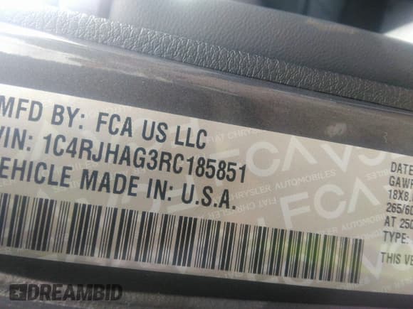 ✅ 2024 Jeep Grand Cherokee Altitude X • VIN: 1C4RJHAG3RC185851 • Lot: 40211777. Wystawiony na IAAI z przebiegiem 4 615 mil. Bezpłatny archiwum sprzedaży aukcyjnych z USA i szczegółowy raport historii pojazdu na DreamBid. Zdjęcie 9.