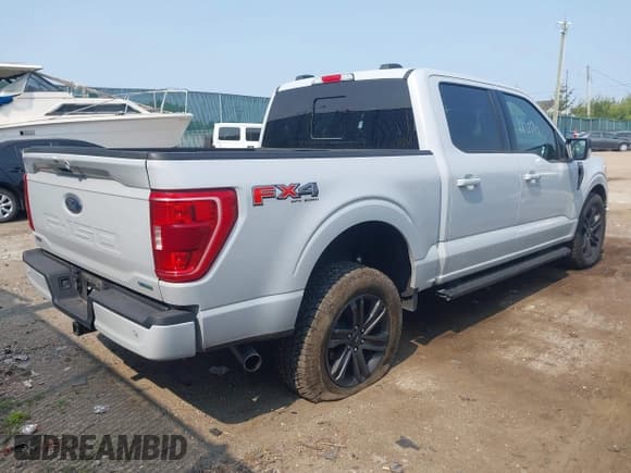 ✅ 2022 Ford F-150 XL • VIN: 1FTEW1EP5NKD49411 • Lot: 42386111. Listed on IAAI with 82,708 mi. Free auction sales archive from the USA and detailed vehicle history report at DreamBid. Image 4.