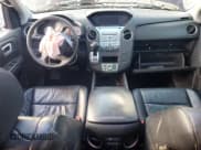 ✅ 2010 Honda Pilot Touring • VIN: 5FNYF3H92AB002020 • Лот: 89920165. Опубликован ранее на Copart с пробегом 239 262 миль. Бесплатный доступ к архиву аукционных продаж из США и подробный отчёт об истории автомобиля на DreamBid. Изображение 8.